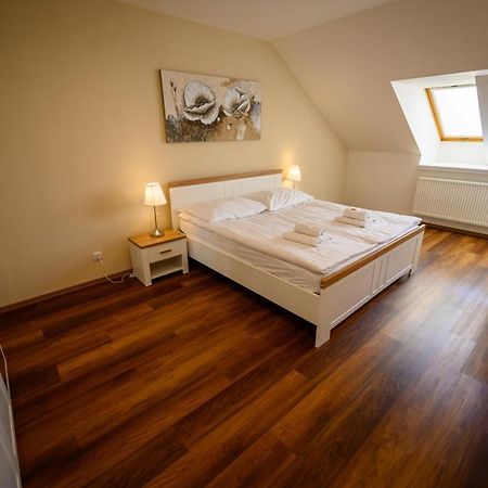 Apartman U Krale - 2 Jičín Εξωτερικό φωτογραφία